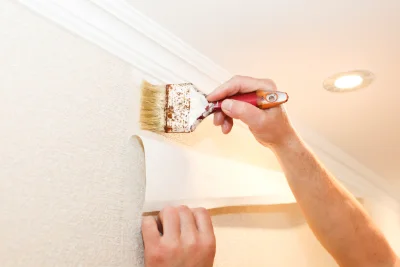 Pose de papier peint à Angeduc — revêtements muraux et toiles de verre